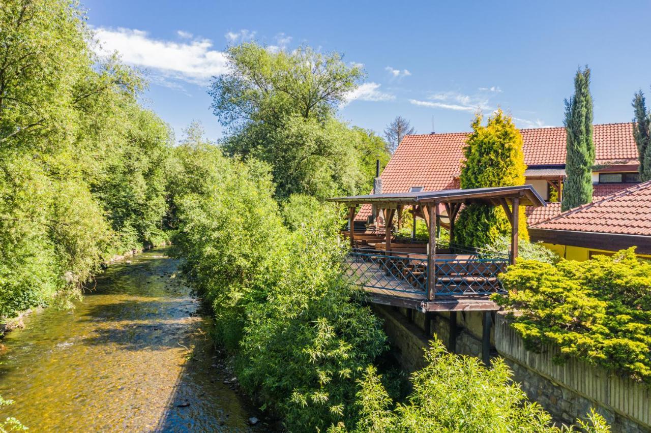 Penzion U Jirsaka Vikýřovice Exteriör bild